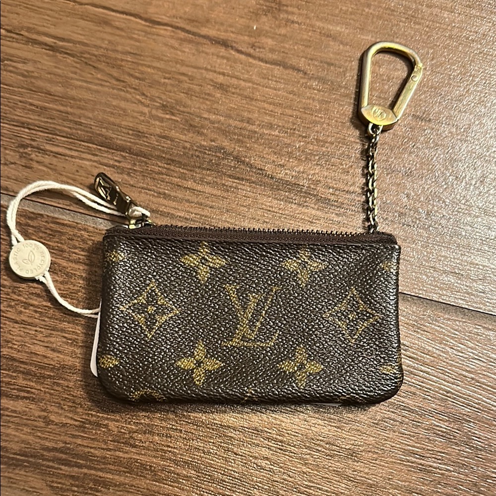 Louis Vuitton Monogram Key Pouch